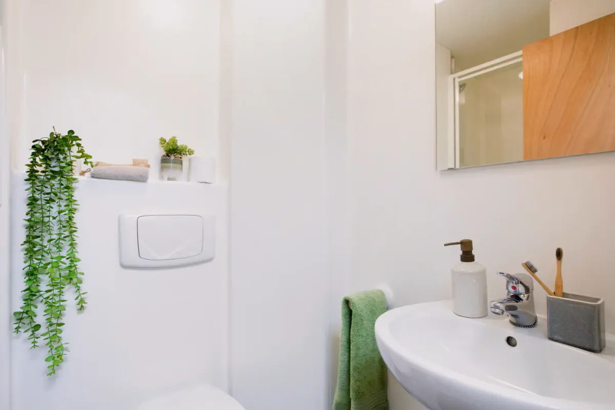 Ensuite Rooms view 3