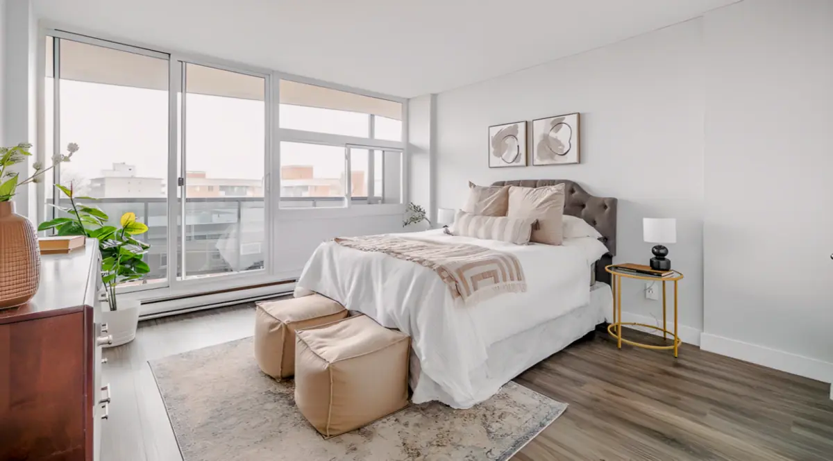 1 Rooms view 1