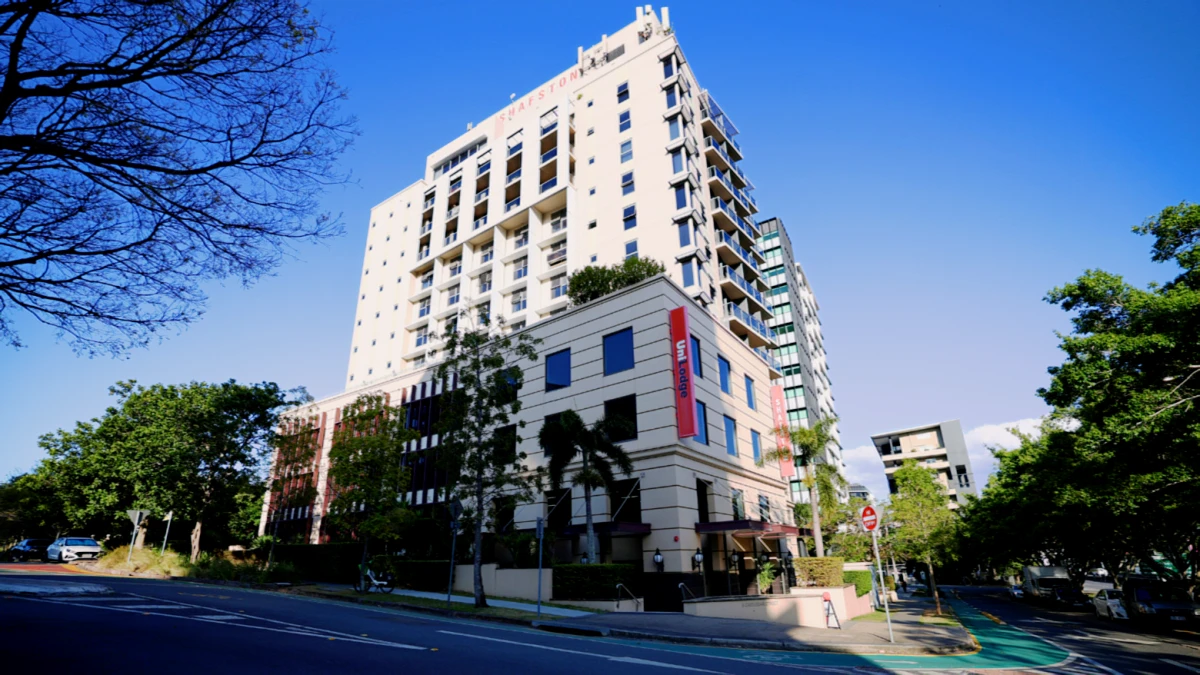 Student Living - Shafston