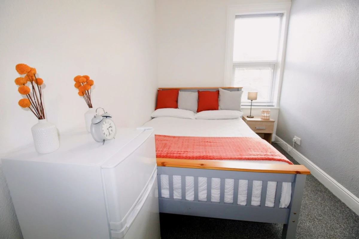 1 Bed 1 Bath