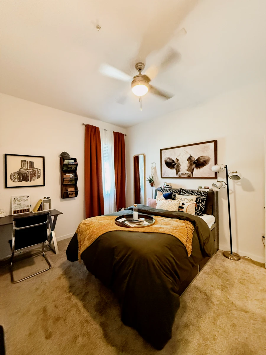 4 Rooms view 4