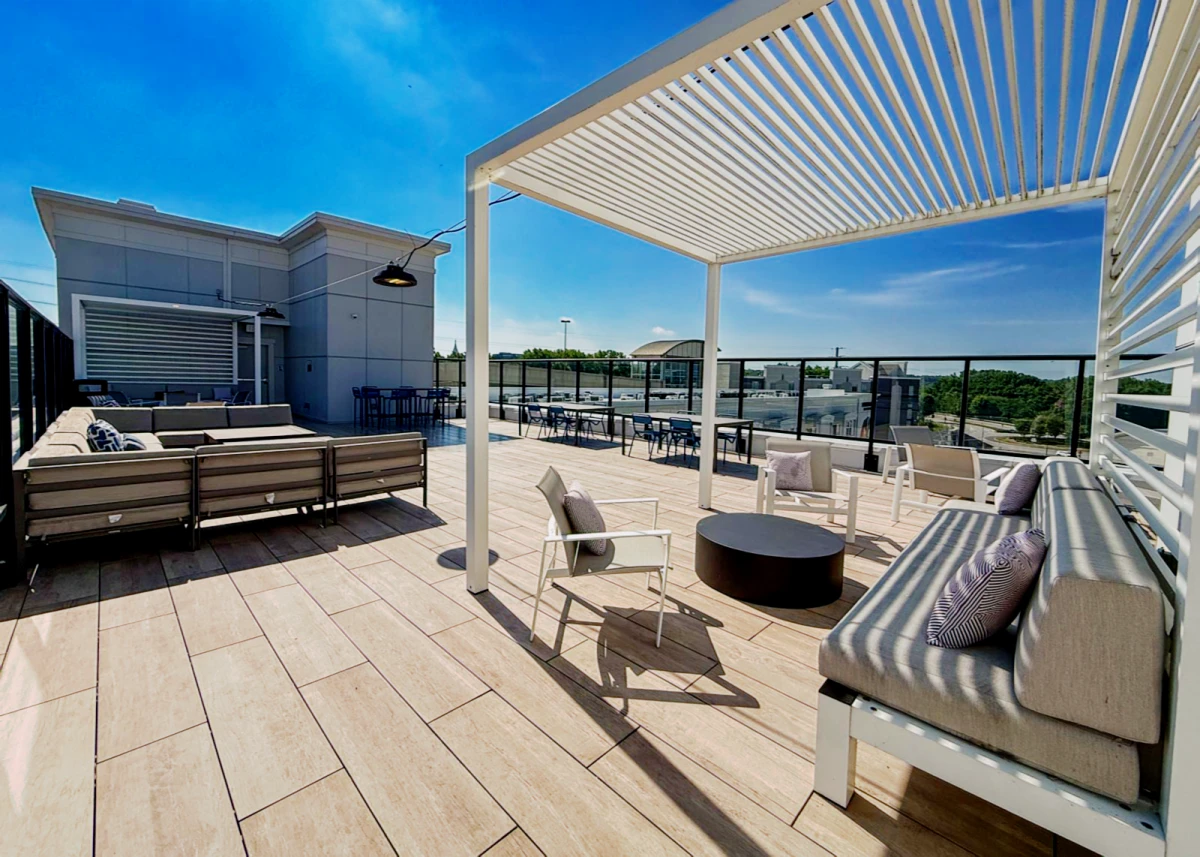 Outdoor Features