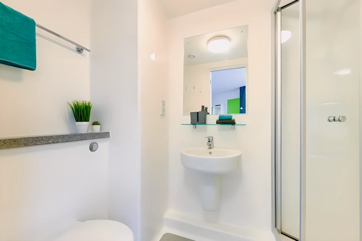 Ensuite Rooms view 4