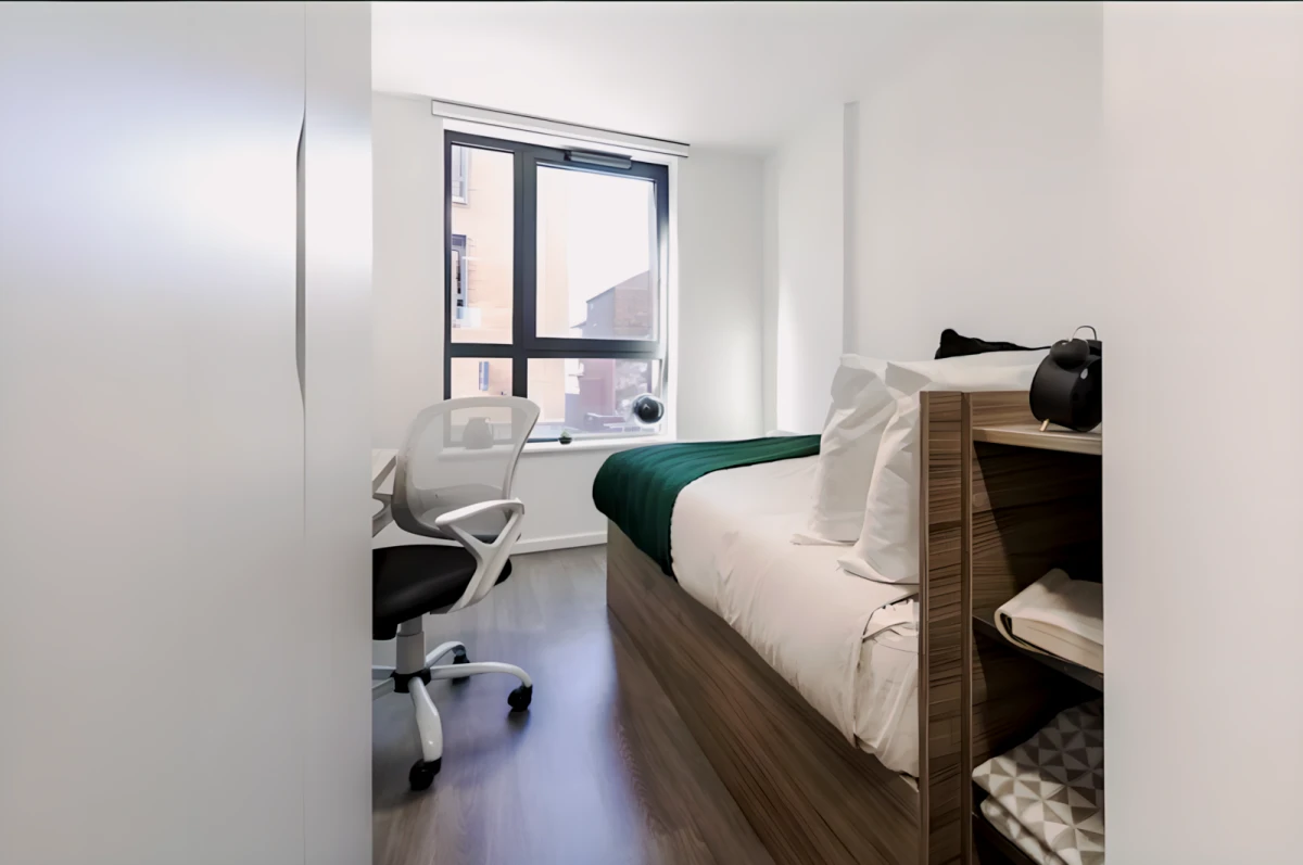 Ensuite - Bronze