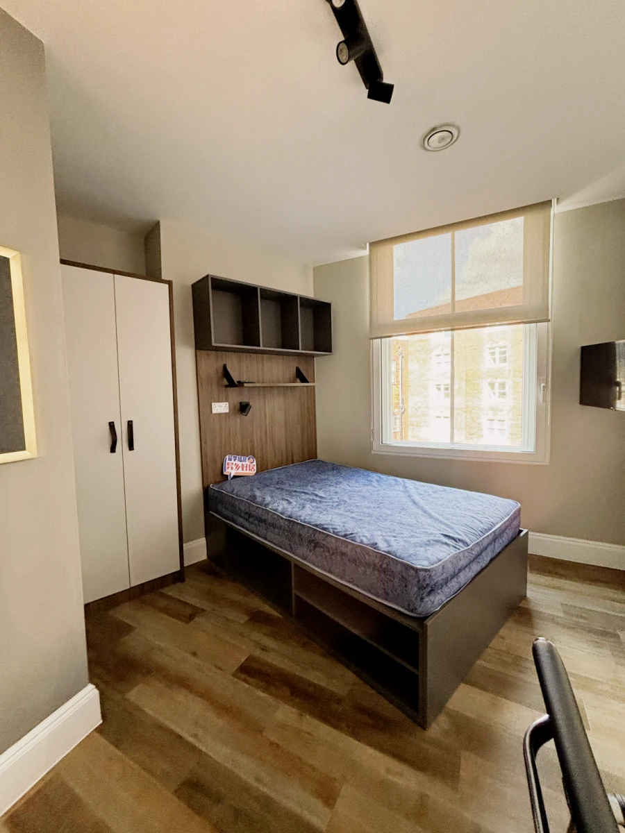 Studio Rooms view 1