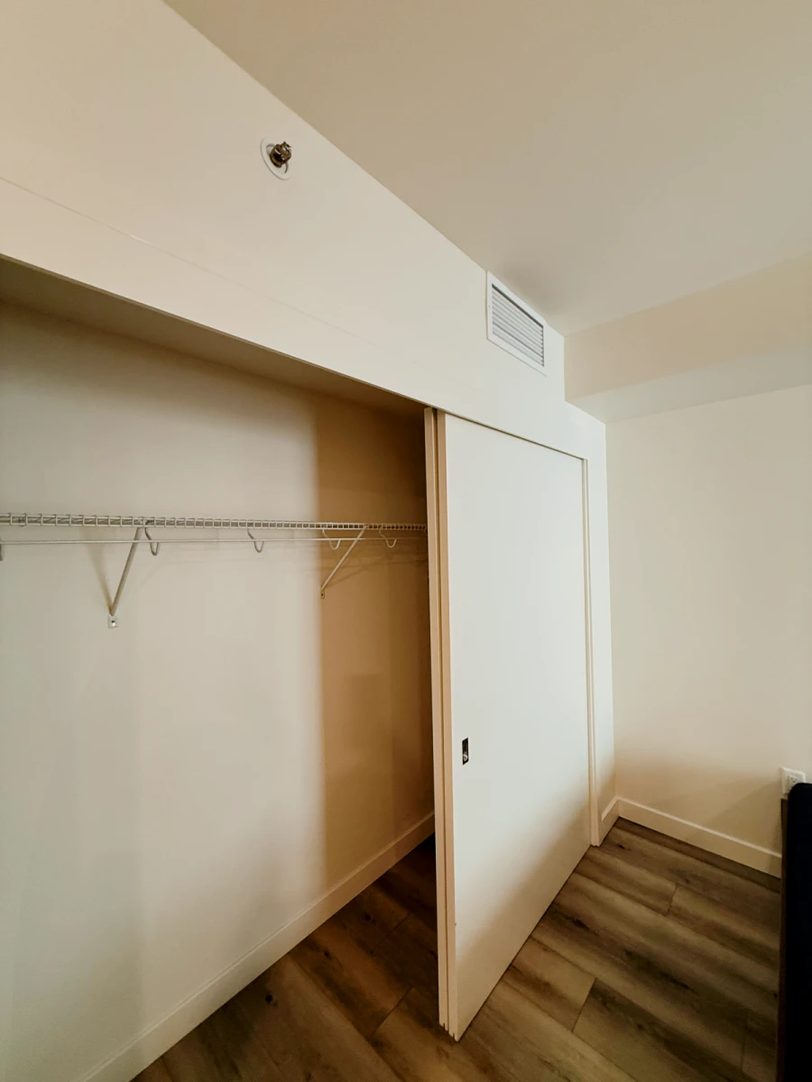 2BR/2B Rooms view 4