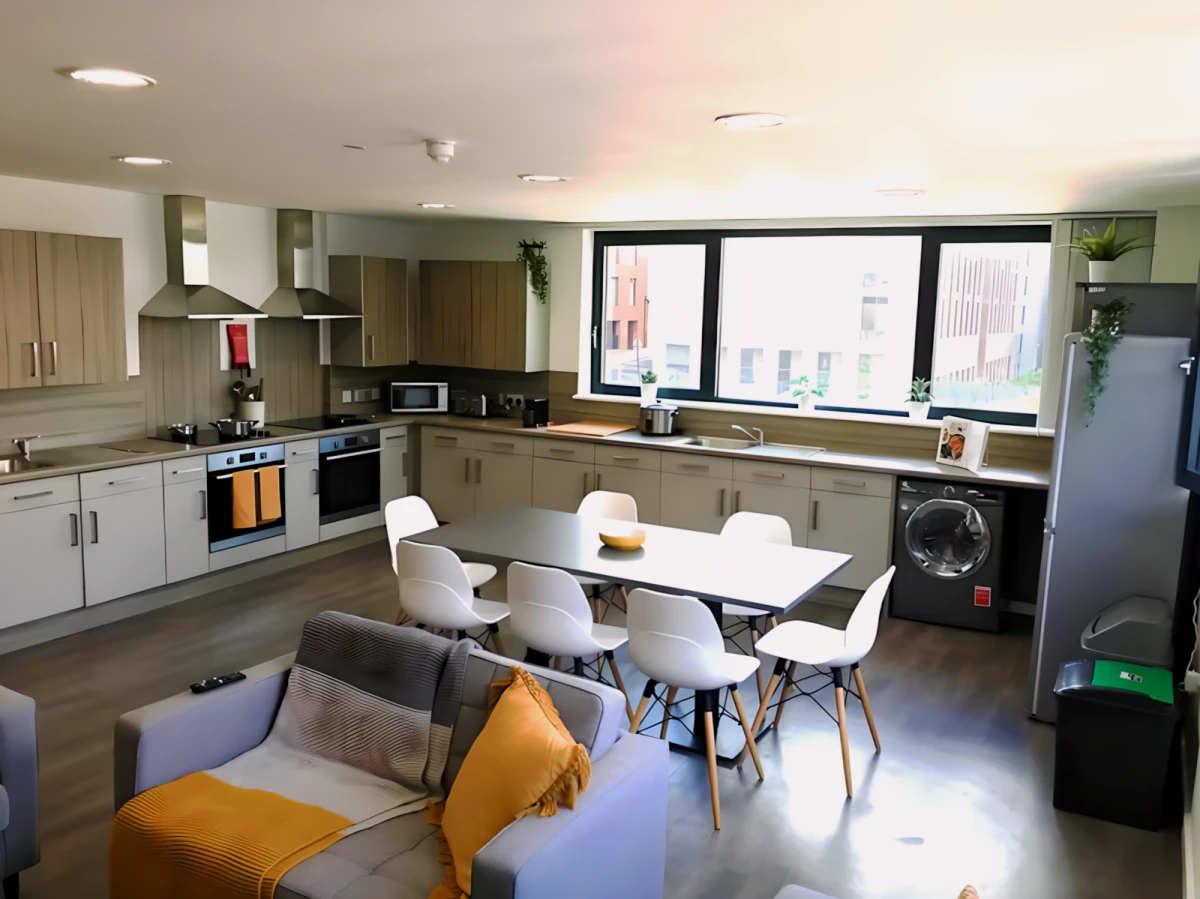 Property resident preview 7