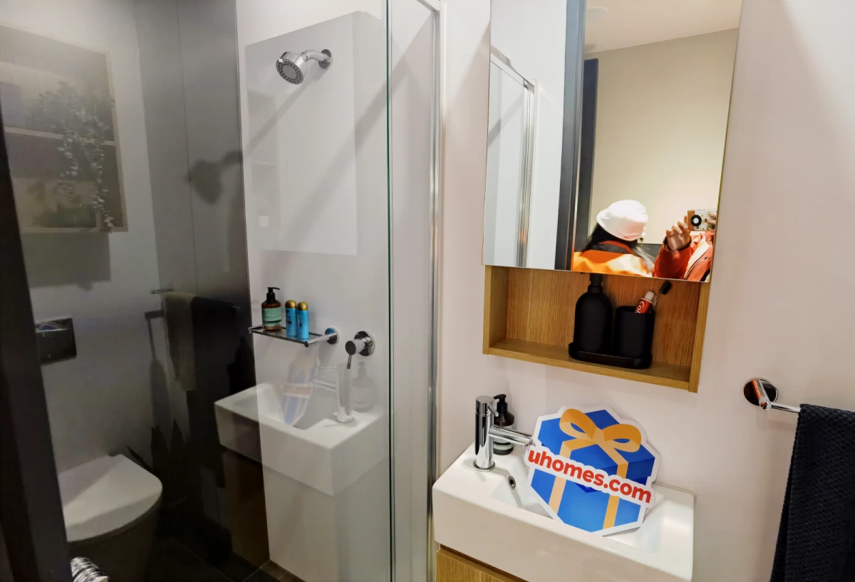 Ensuite Rooms view 1