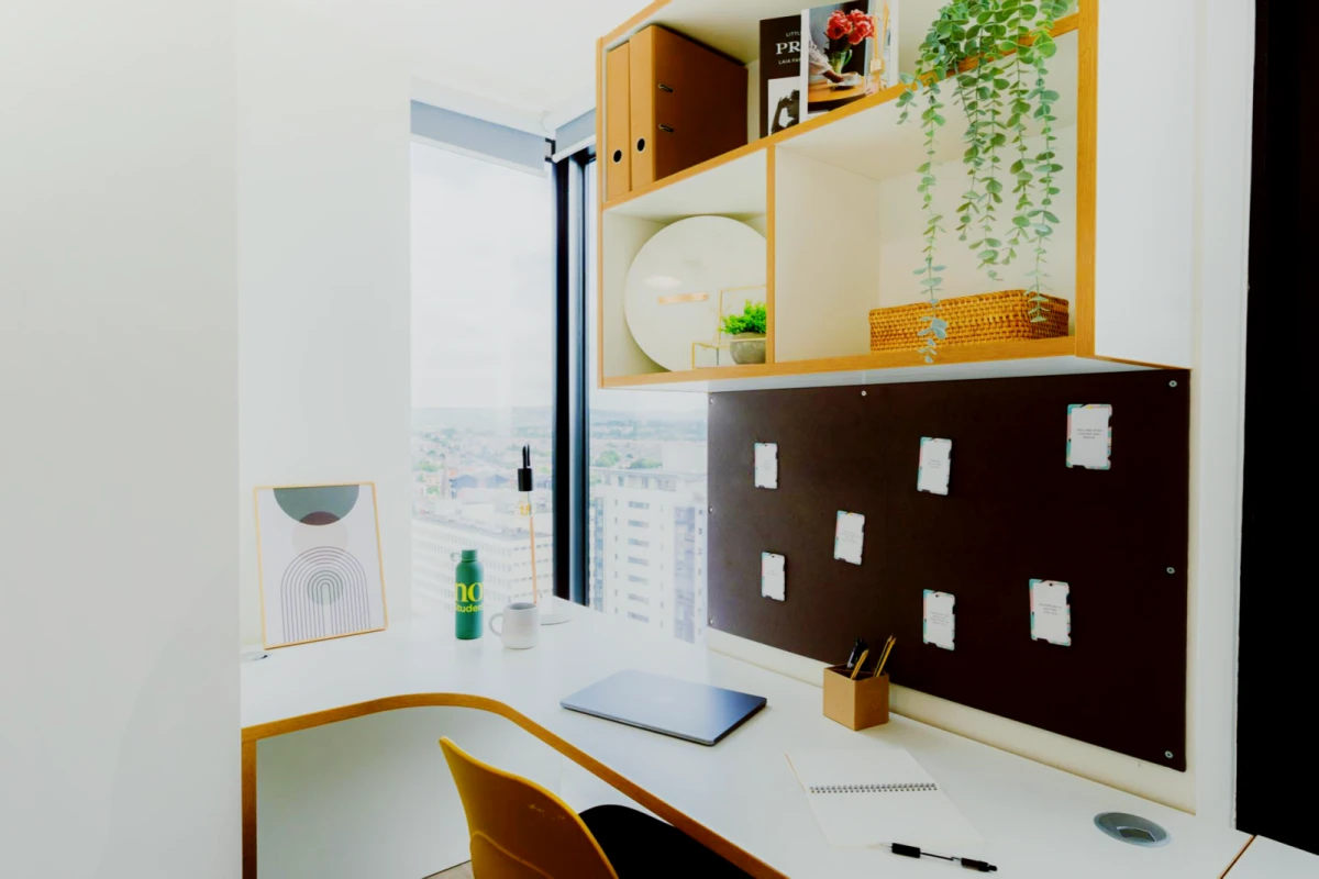 Studio Rooms view 4