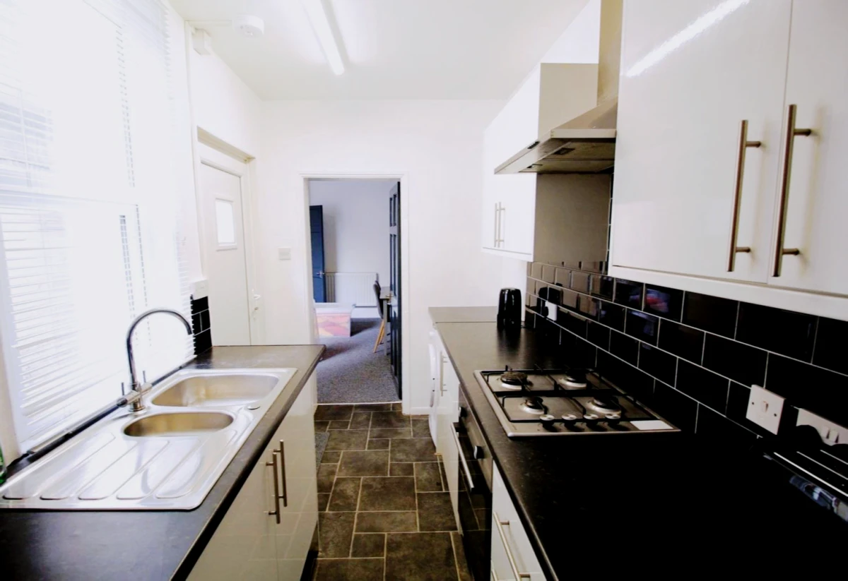 Large Double Ensuite Room