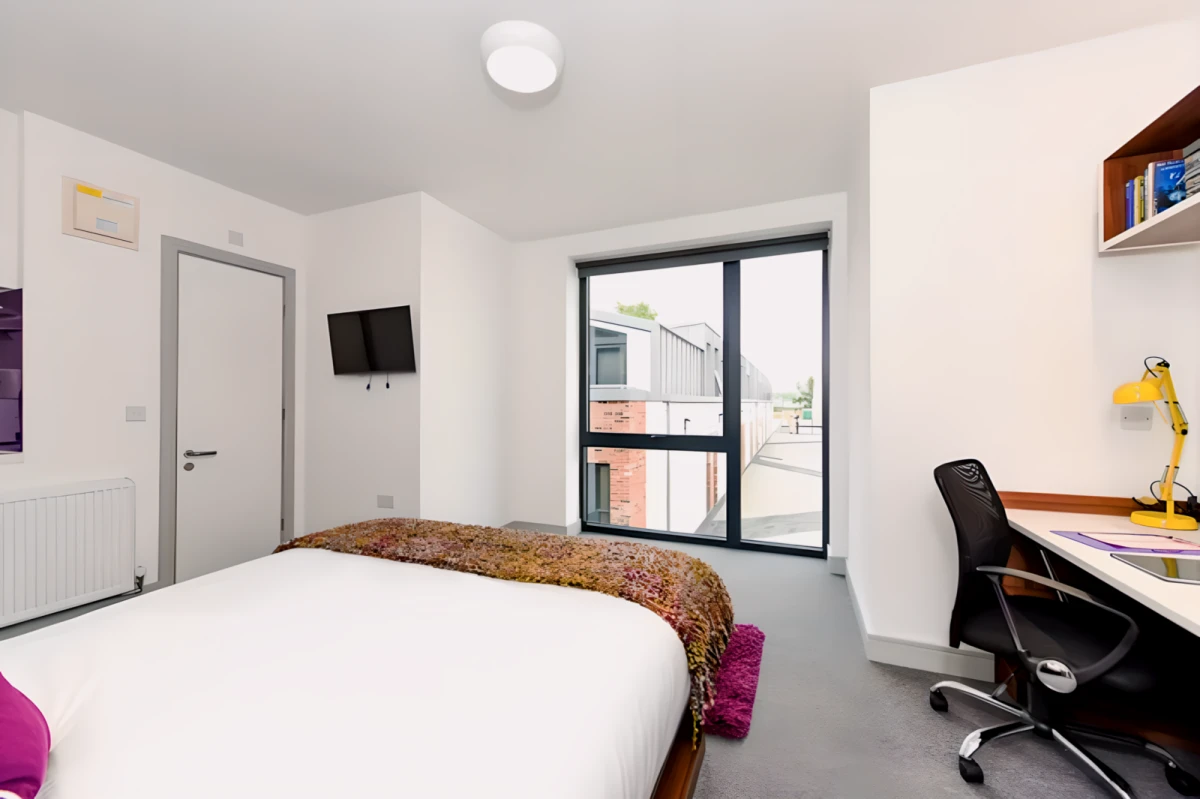 Studio Rooms view 2