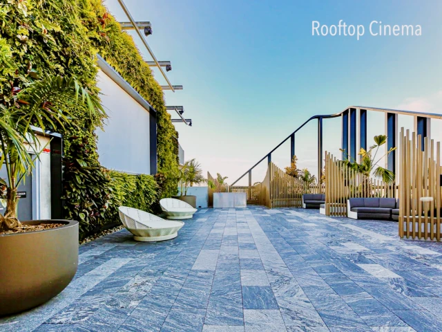 Outdoor Features