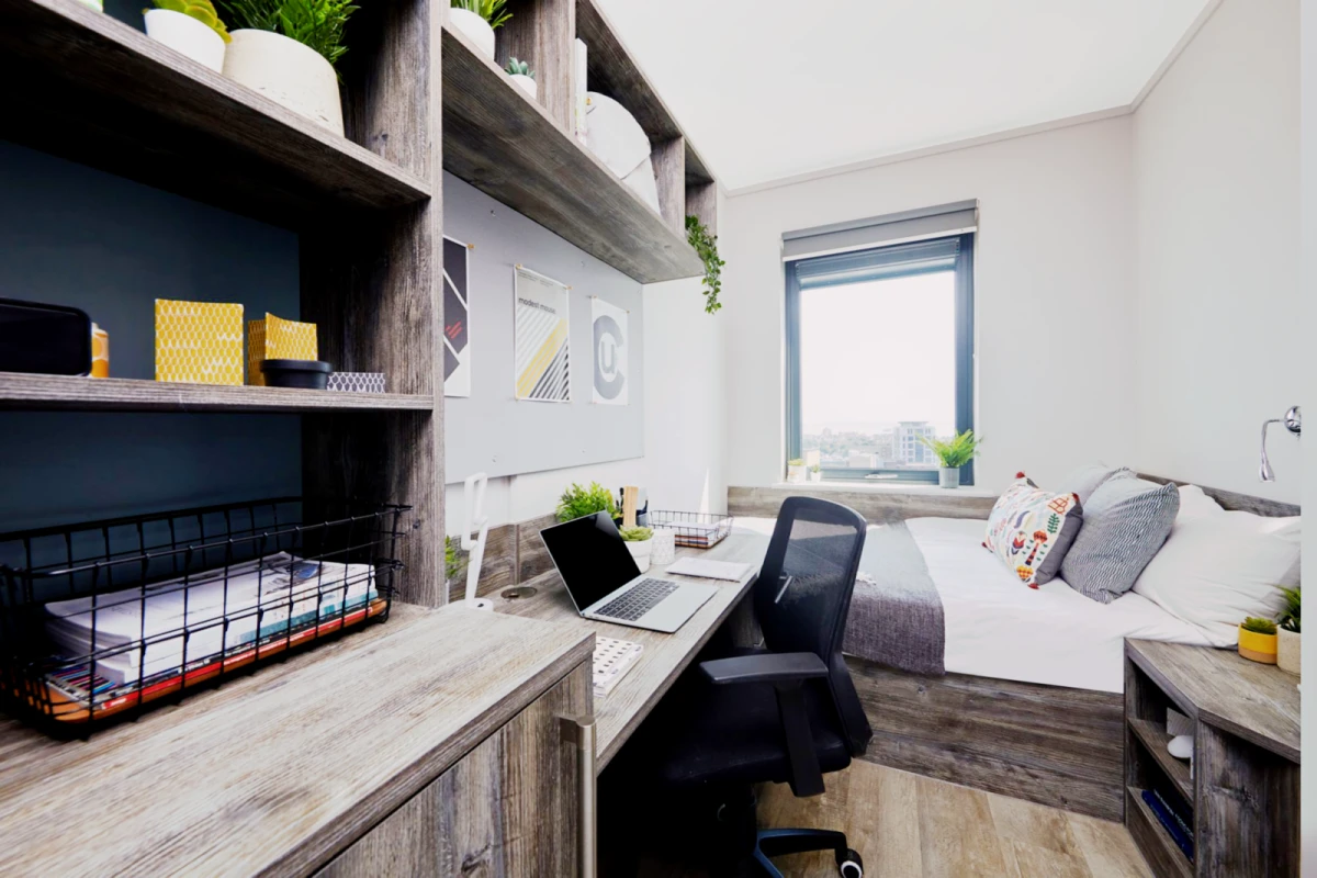 2-Bed Apartment