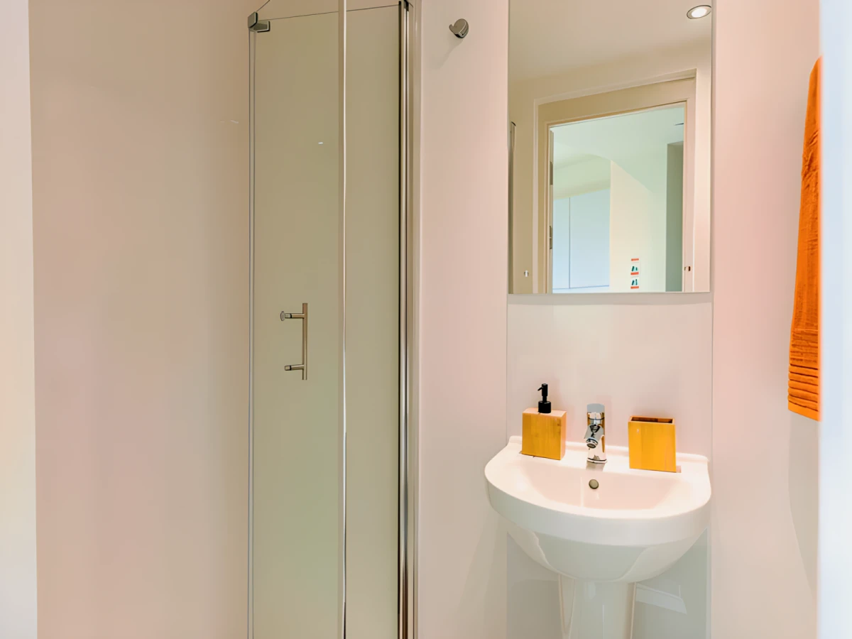 Ensuite Rooms view 2