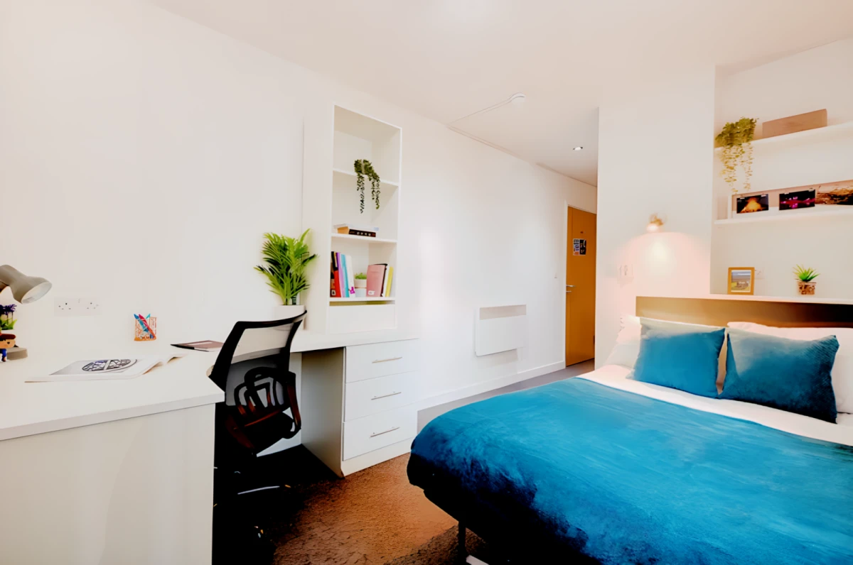 Five Rooms view 1
