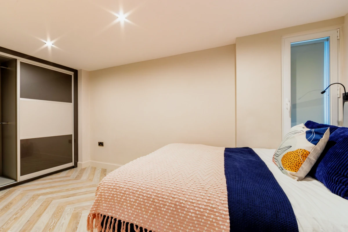 Gold 1 Bed Apartment