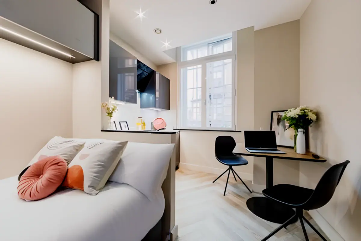 Studio Rooms view 1