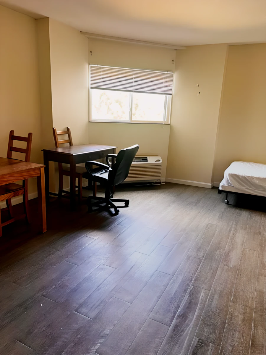 Studio Rooms view 2