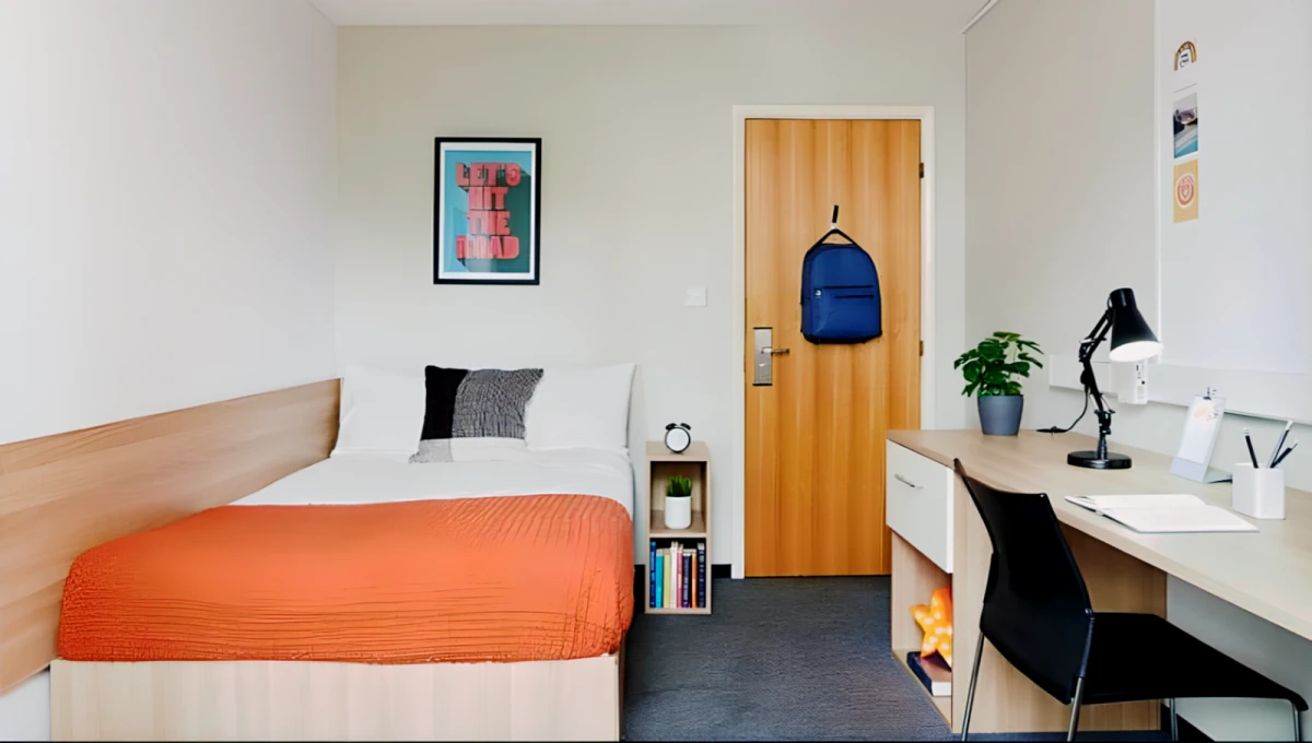 Bronze Non-Ensuite - Single Occupancy