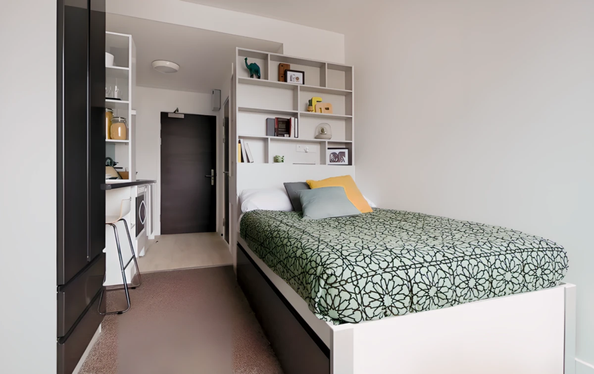 Classic En-suite (Clifton House) Single