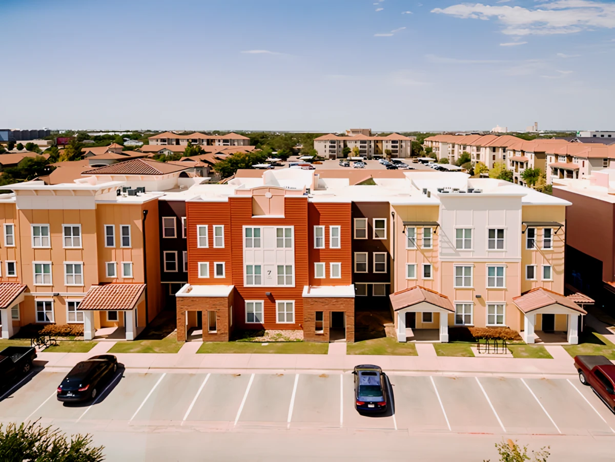 U Club Townhomes at Overton Park