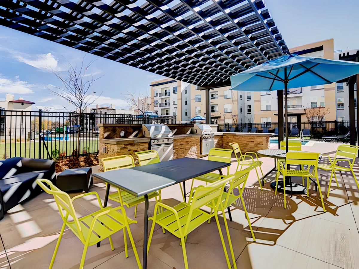 Outdoor Features