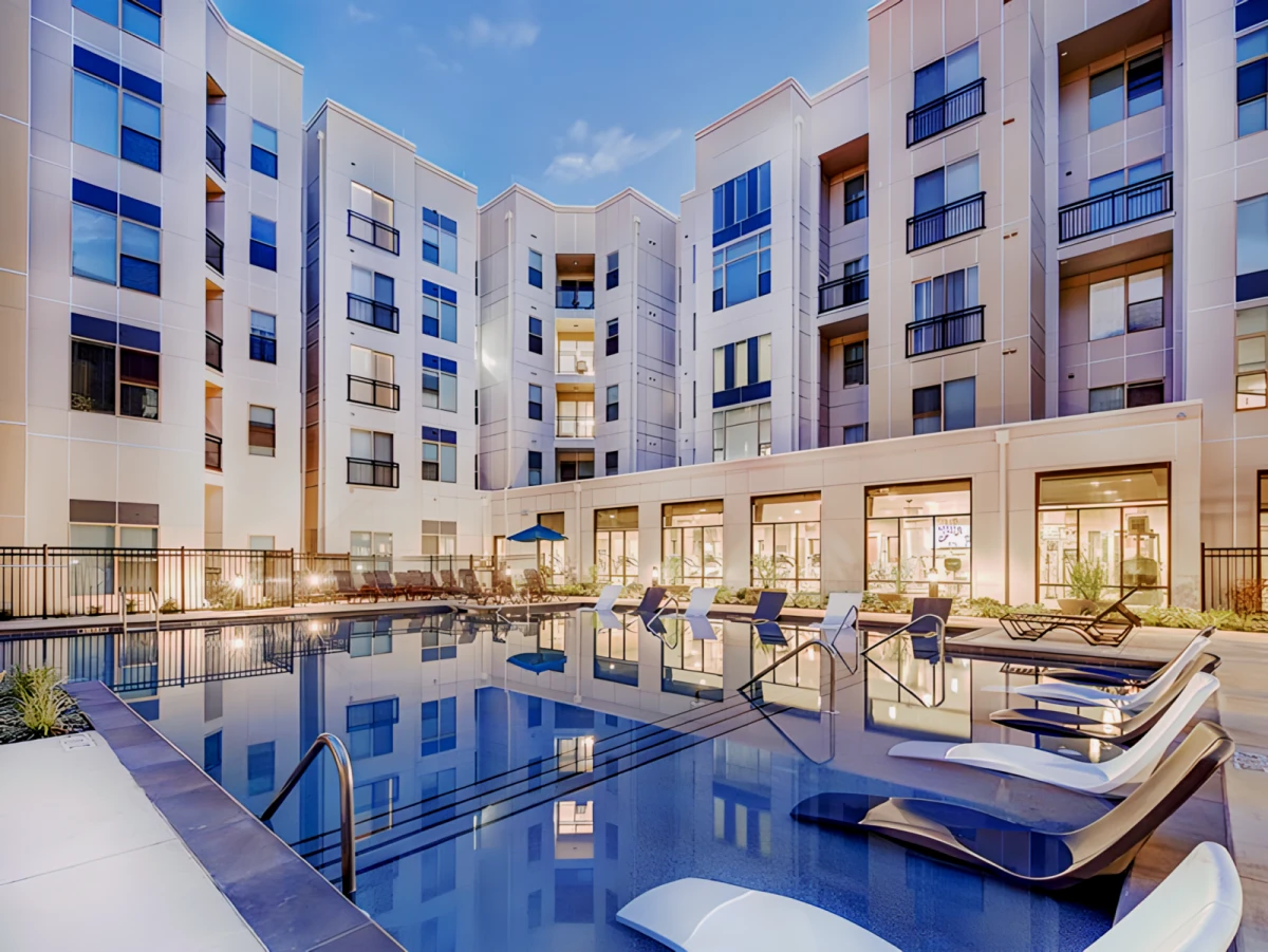 Callaway House Apartments