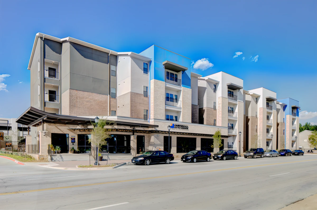 Campus Edge on UTA Boulevard