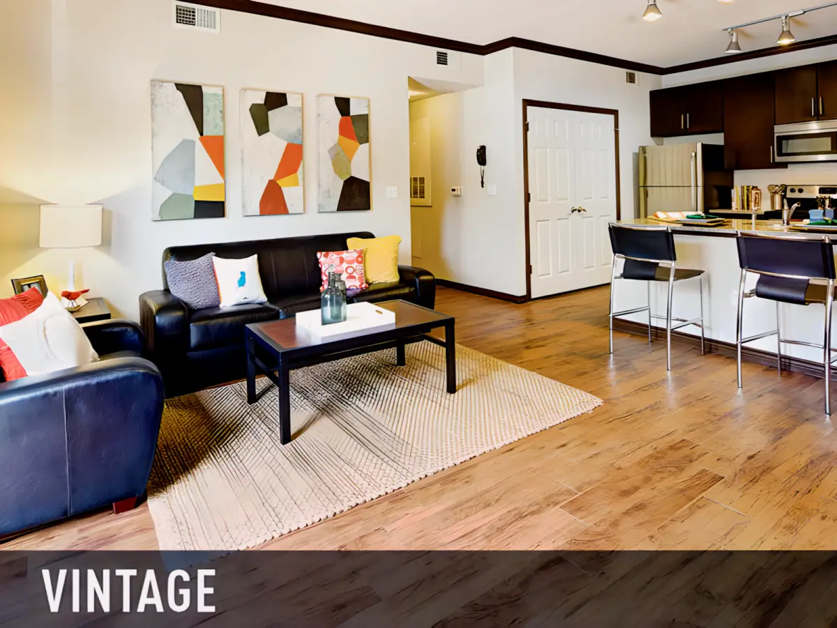 Vintage: Rooms view 3