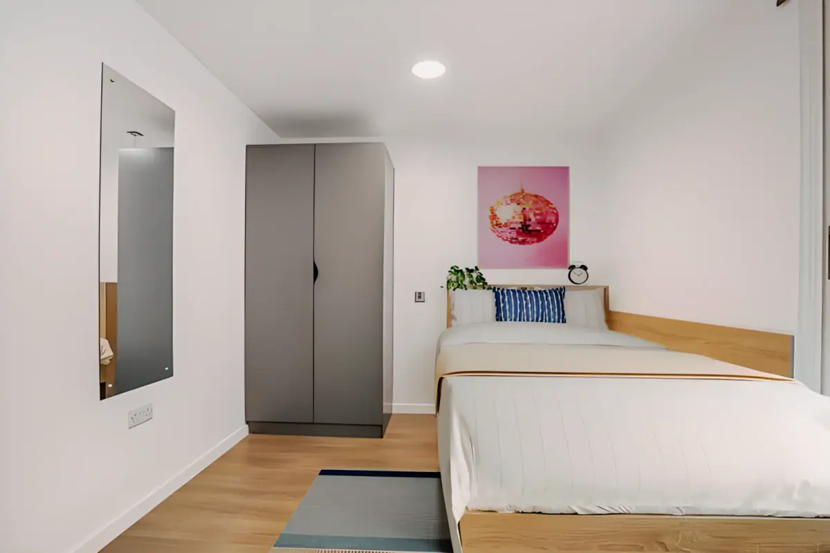 Ensuite Rooms view 4