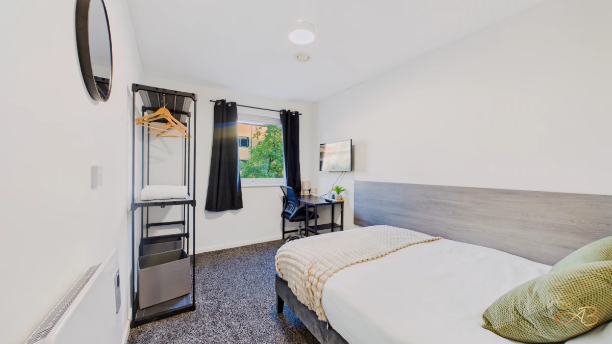 Ensuite Room