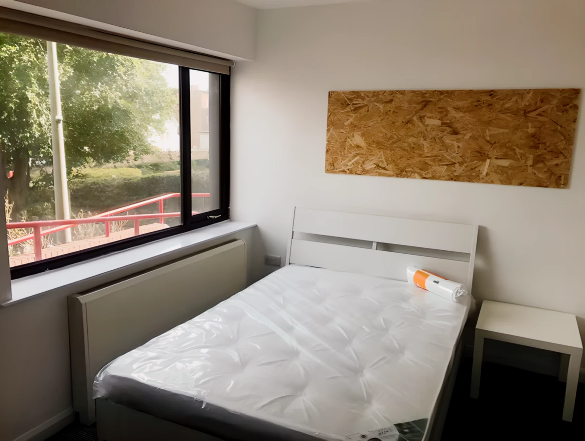 2 Bed 2 Bath