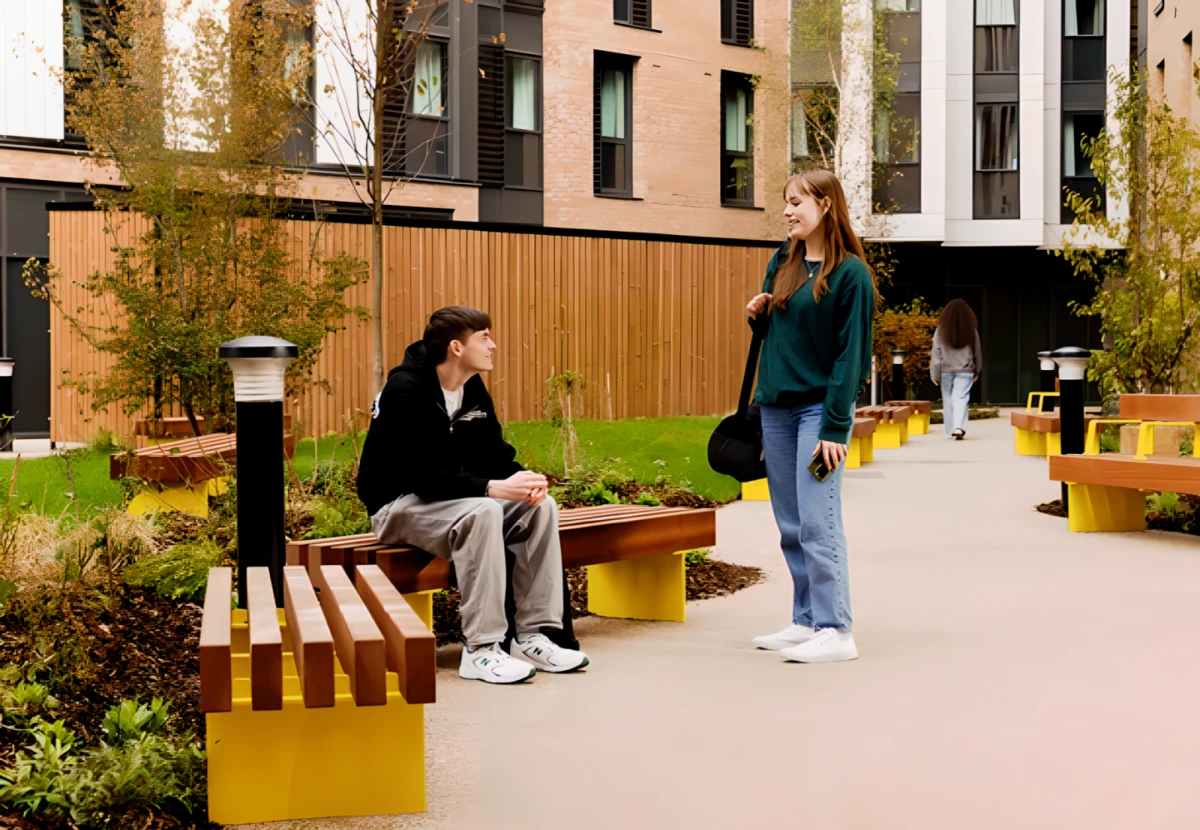 Outdoor Features