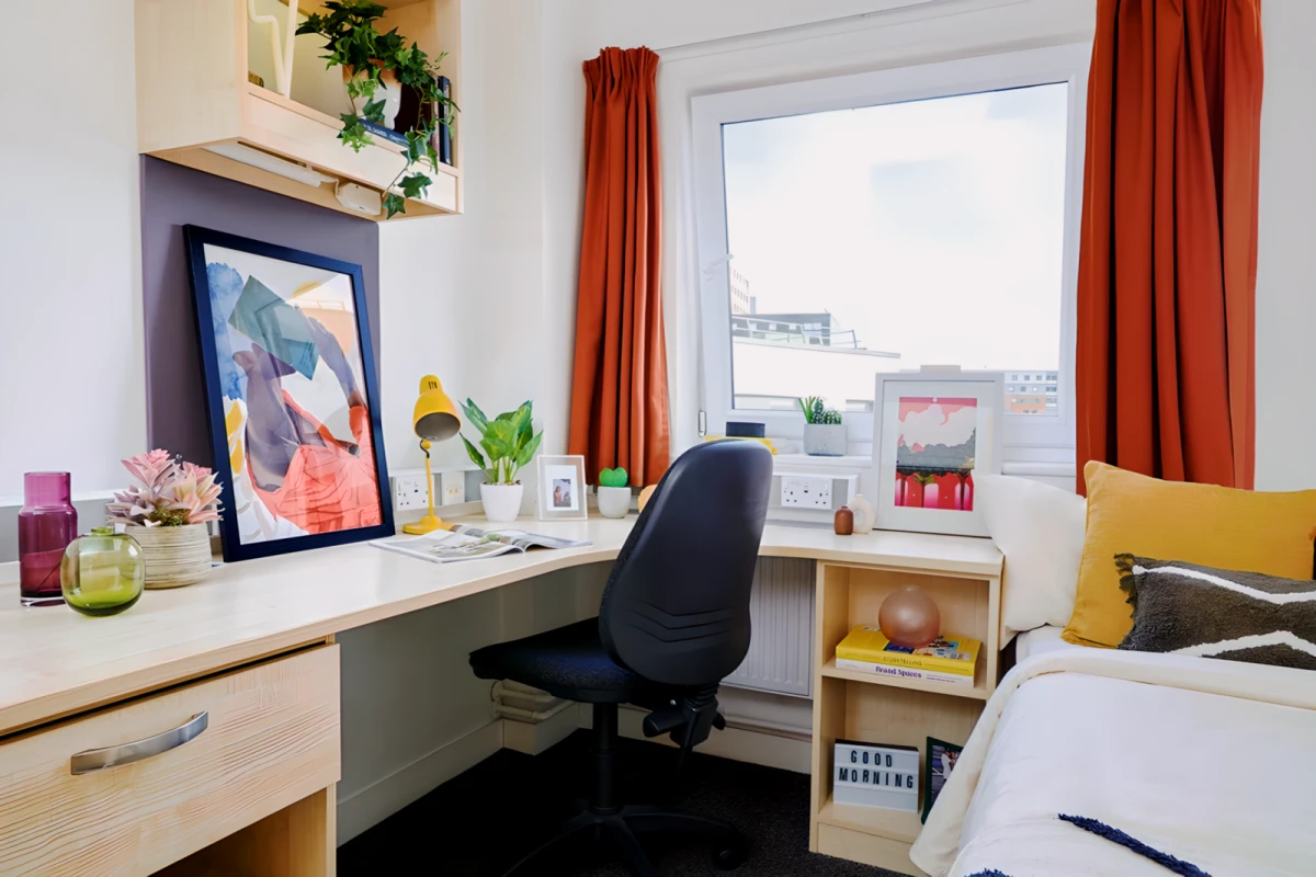Studio Rooms view 2