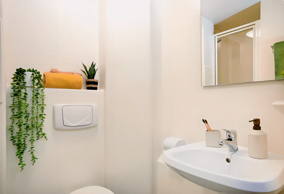 Ensuite Rooms view 3