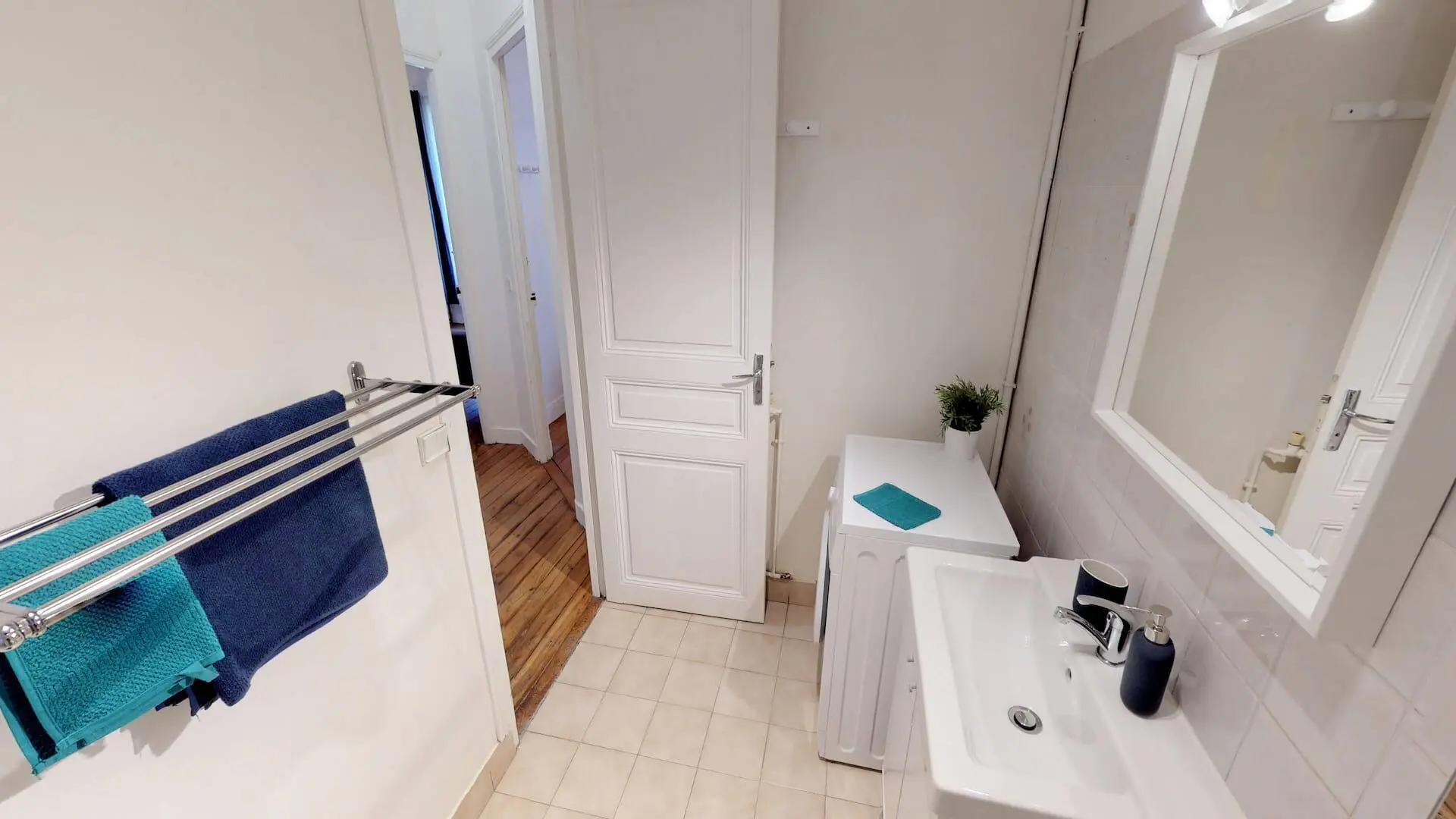 Ensuite Rooms view 1