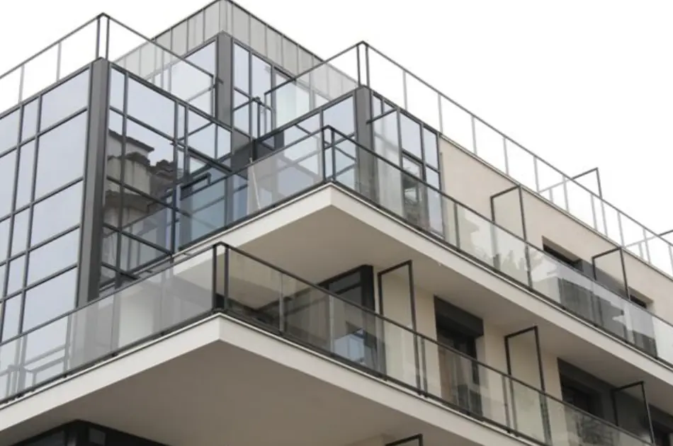 Vanves near District 14 and District 15