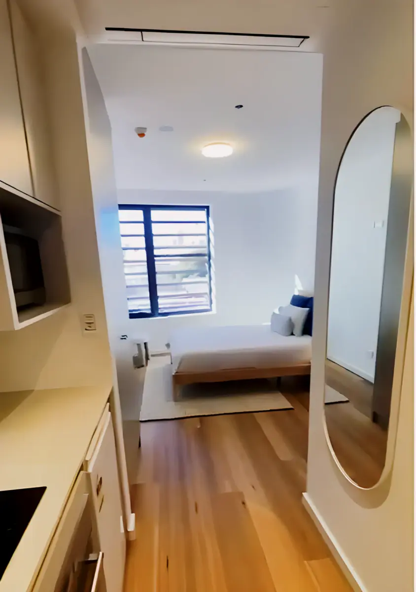 Studio Rooms view 3