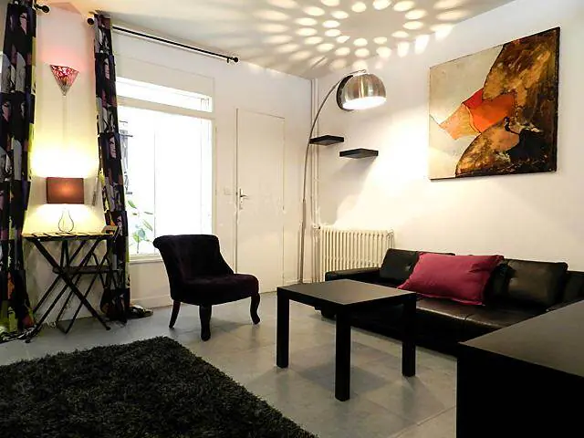 PARIS 10e·25m²·F1·Studio·Fully furnished