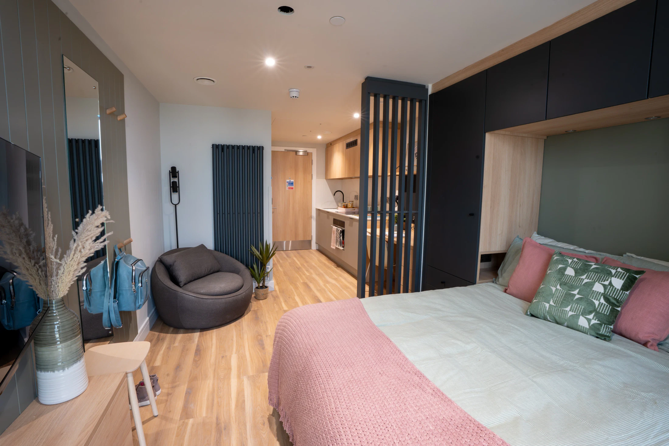 Studio Rooms view 2