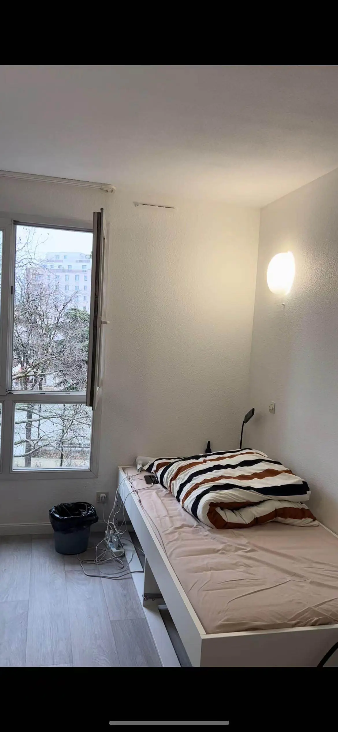 Courbevoie 92e·17m²·F1·Studio·With furniture