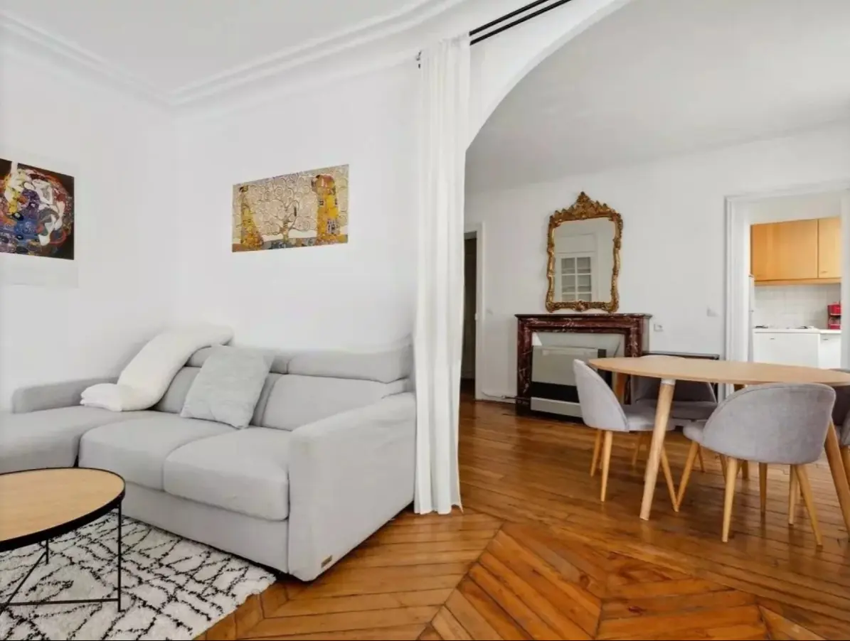 PARIS 5e·57m²·F3·Appartement·With furniture