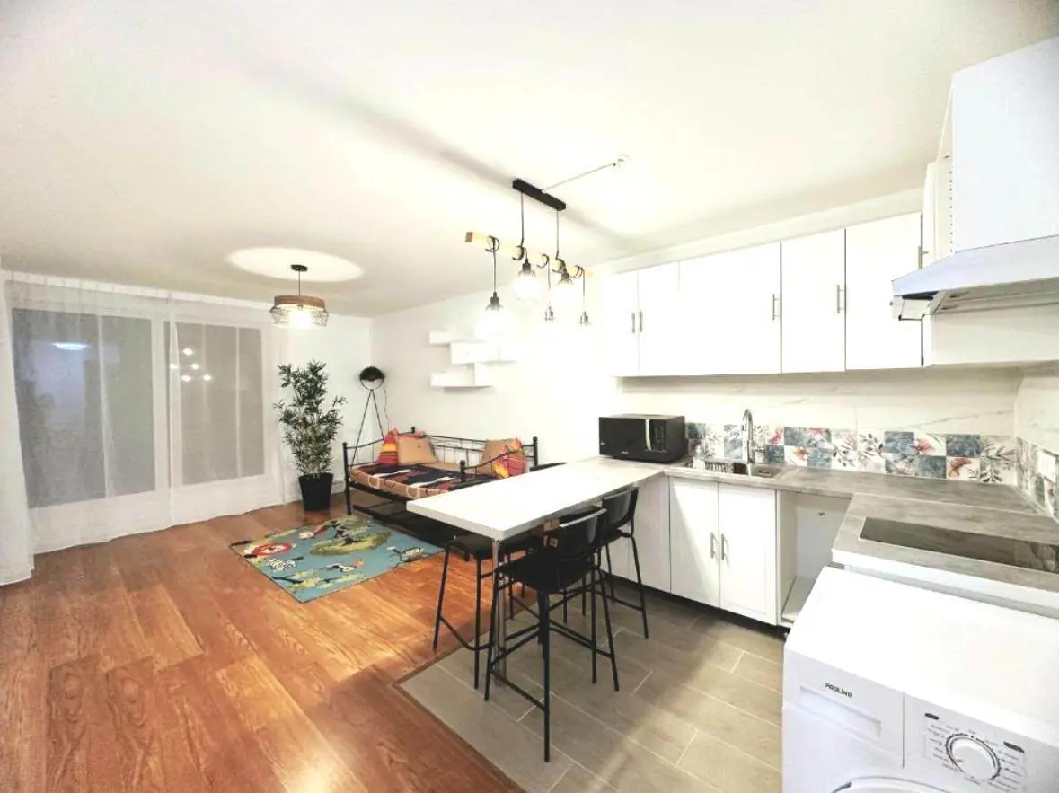 Bagneux 92e·65m²·F3·Appartement·With furniture