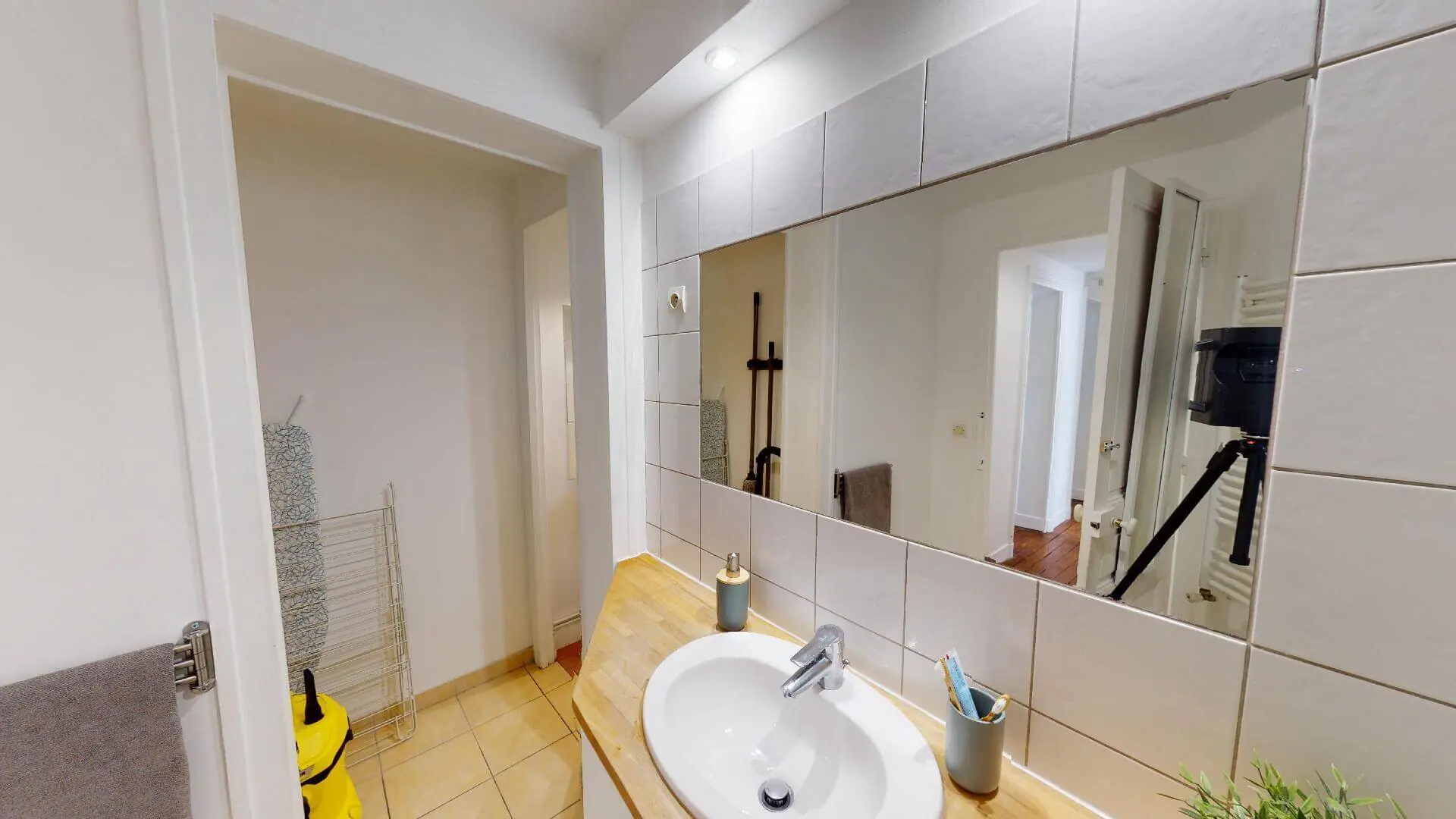 Ensuite Rooms view 1