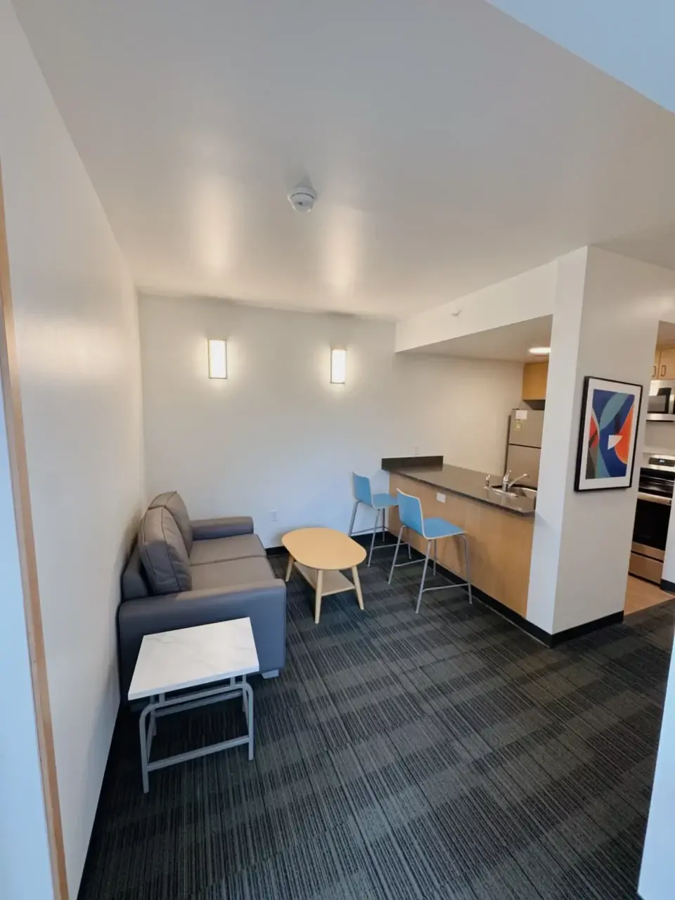 3x3 Rooms view 1