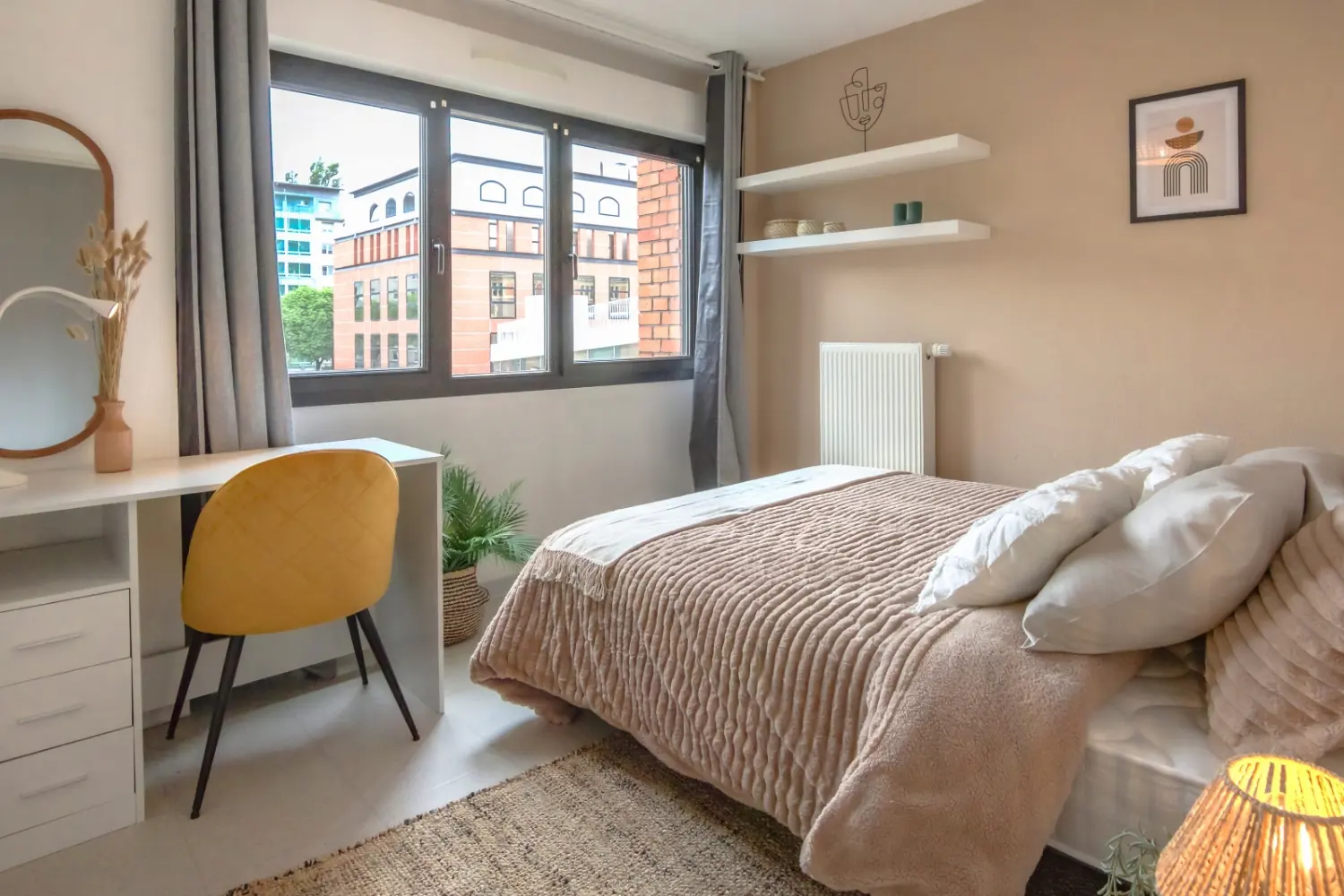 Property resident preview 3