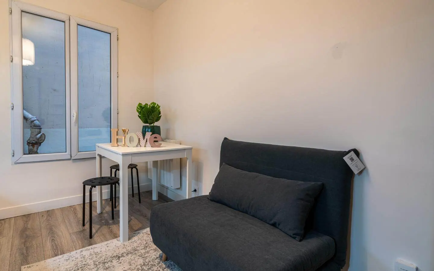 PARIS 10e·52m²·F3·Appartement·With furniture