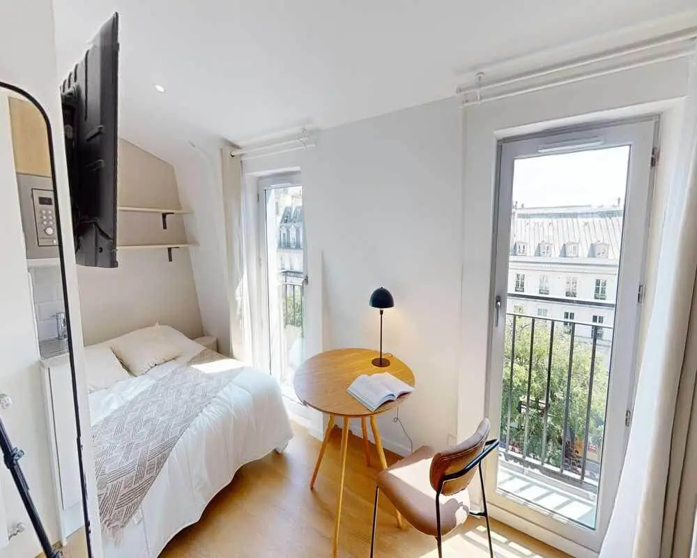 Studio Rooms view 1