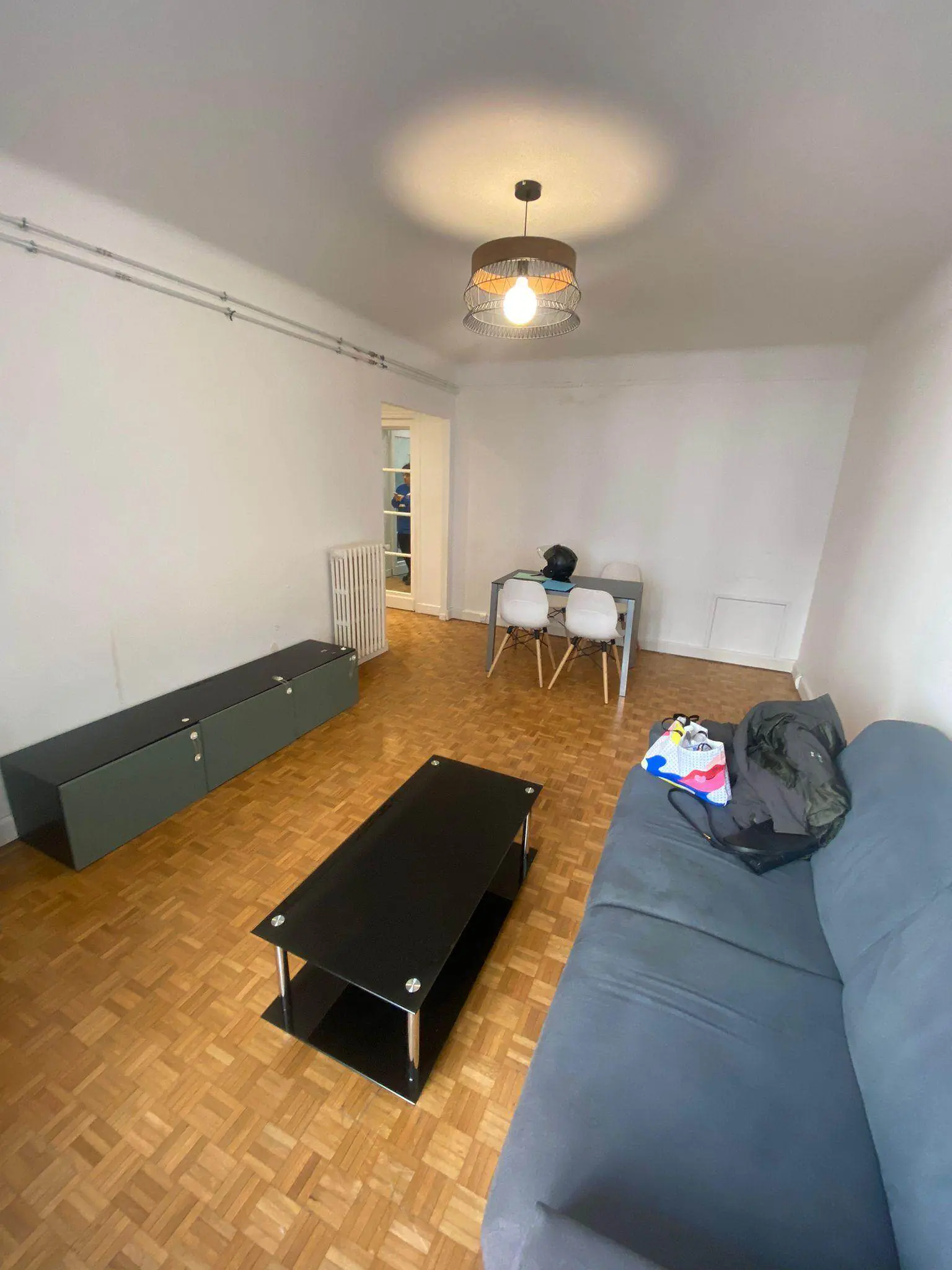 2 Rooms view 2