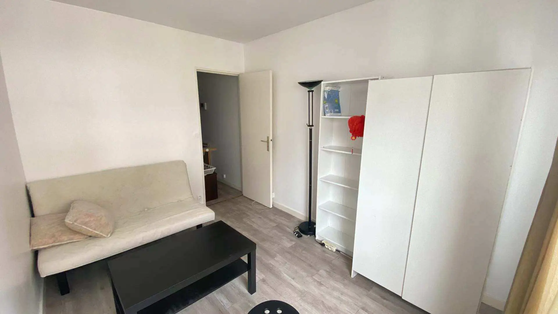 PARIS 15e·15m²·F1·Appartement·With furniture
